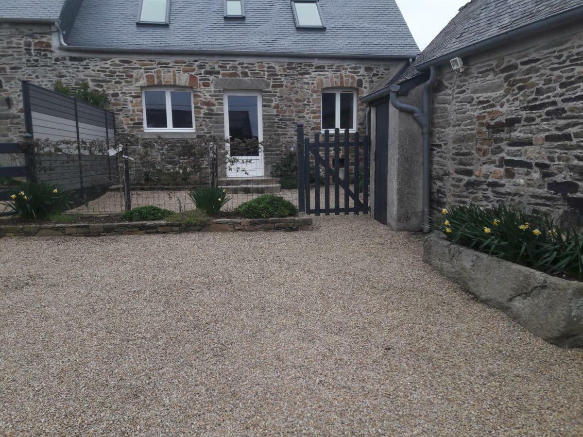 maison d'a coté Garlan Extérieur photo
